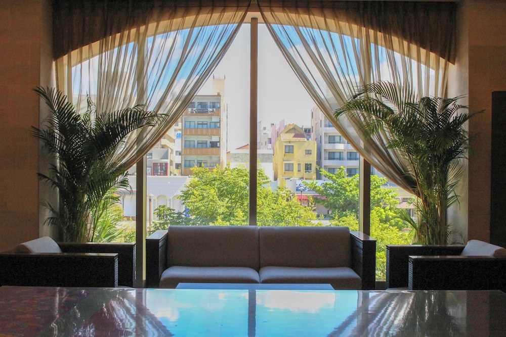 Almont Hotel Naha Omoromachi 45/67