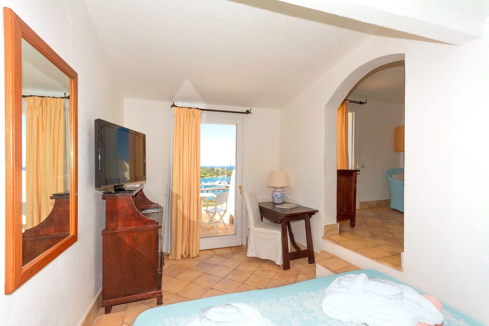 Hotel Luci Di La Muntagna 44/76