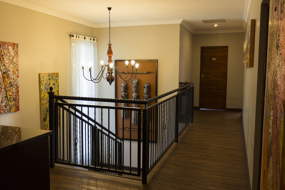 Ruth Avenue Guest House 7/34