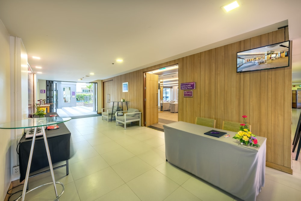 Plaai Prime Hotel (ex D Varee Diva Central Rayong) 10/71