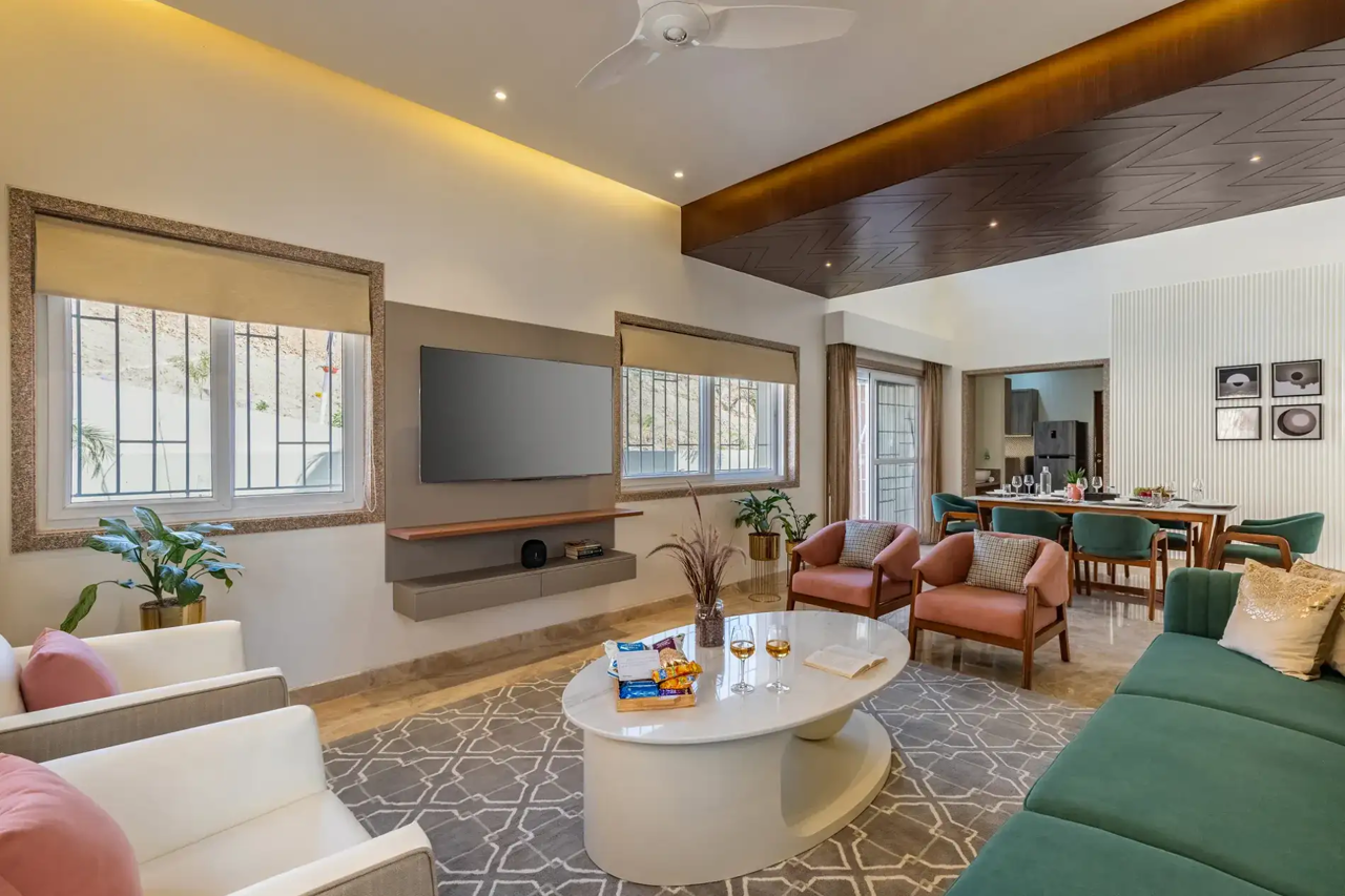 ELIVAAS Luxe 3 BHK with Swimming Pool Shourya Eden 6/21