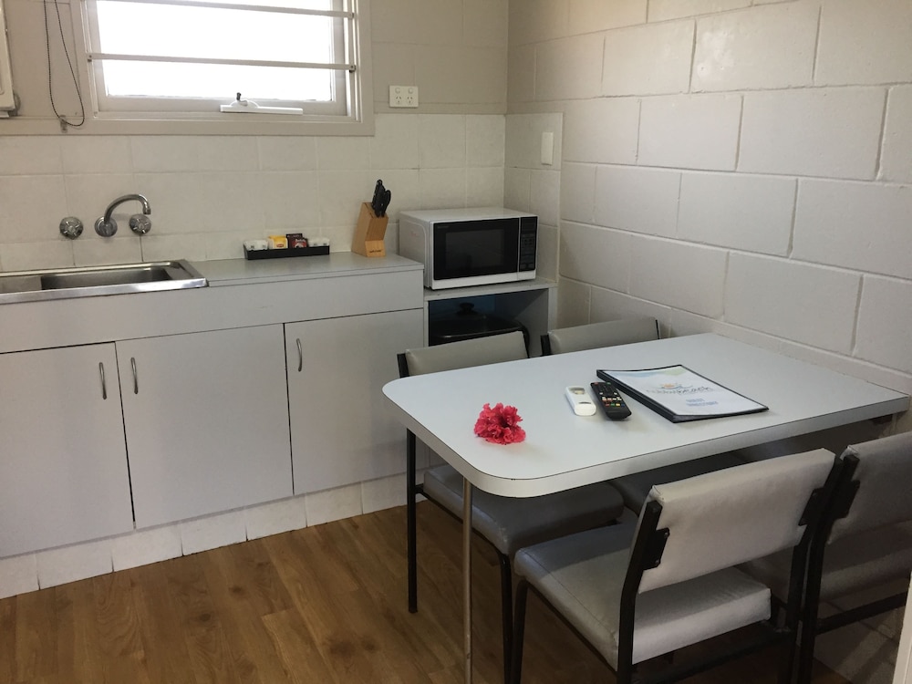 Nobby Beach Holiday Village 36/50