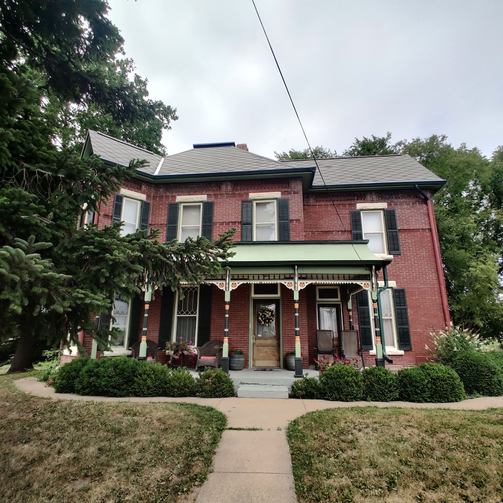 Nauvoo Grand Bed and Breakfast 3/51