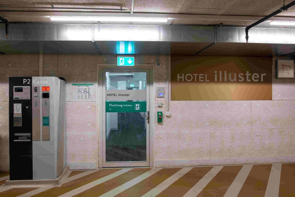 Hotel Illuster 6/50