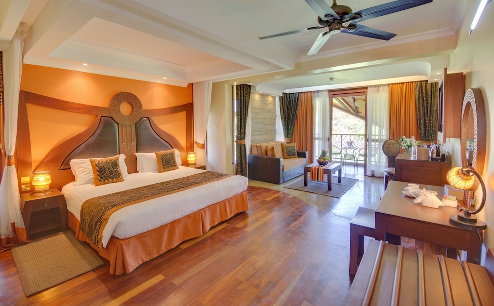 Fountain, Executive, King Bed