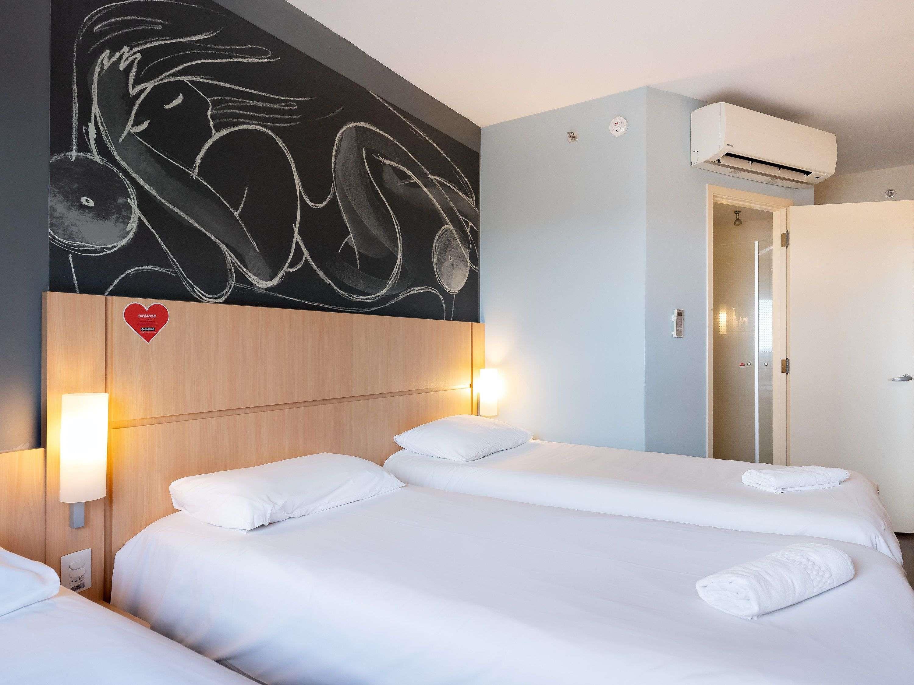 Room, Double Bed