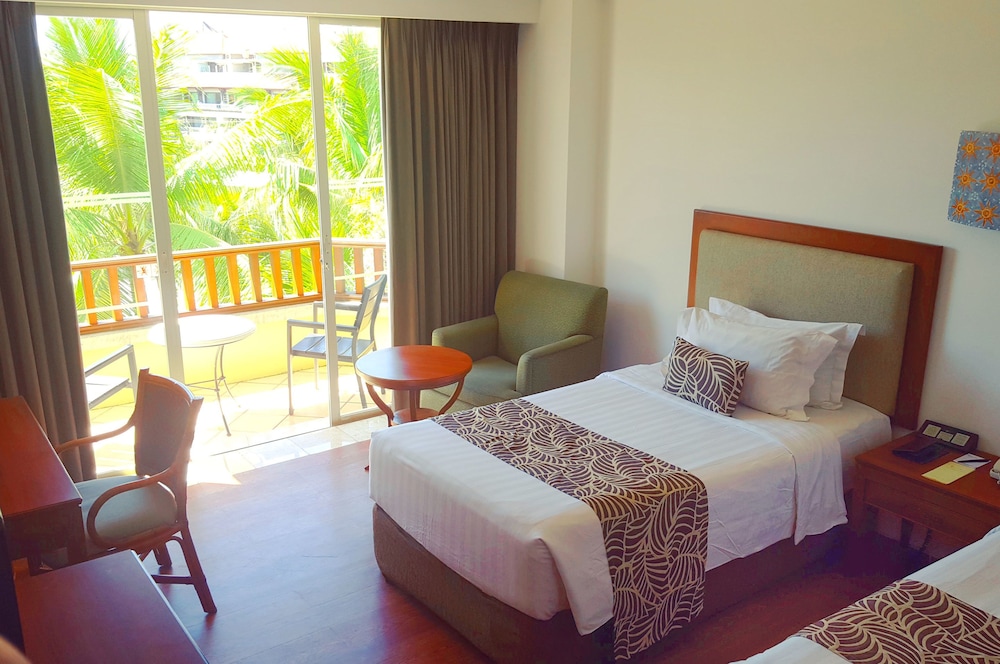 Kuta Paradiso Hotel Bali 12/29
