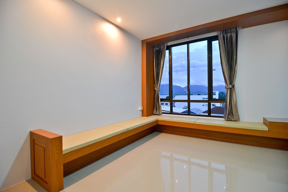 Sabuy Best Hotel Phayao 20/43