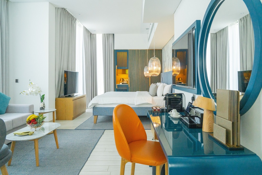 C Central Resort The Palm 45/75