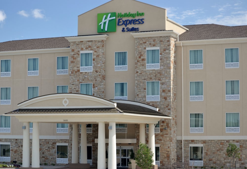 Holiday Inn Express Hotel And Suites St Joseph 5/58