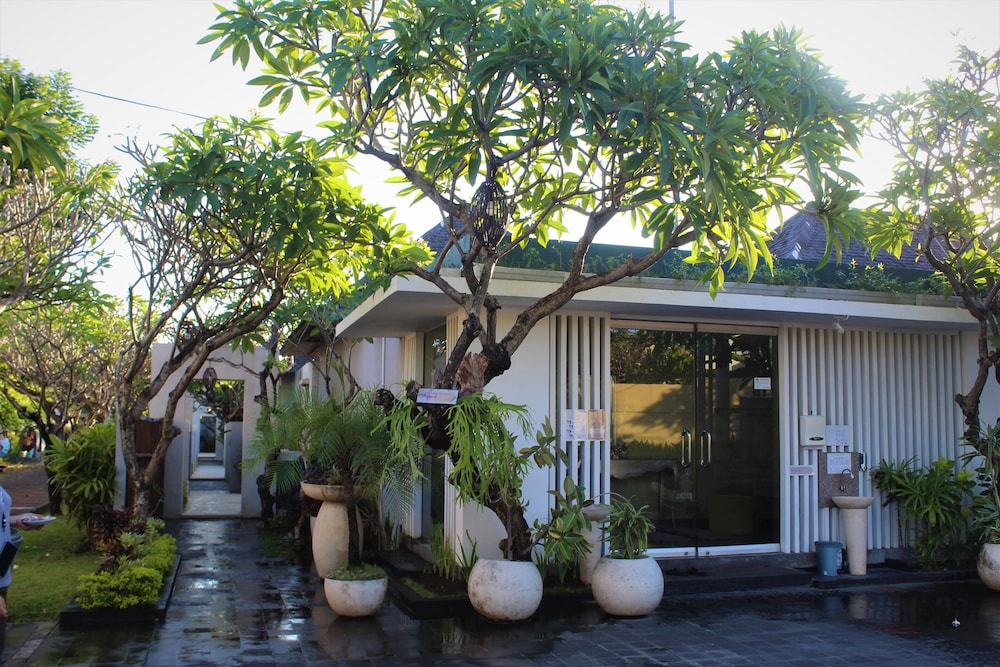 Kaisa Villas Seminyak 2/44