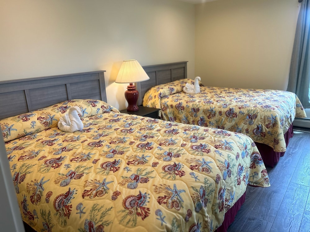 Colonial Gables Oceanfront Village 22/72