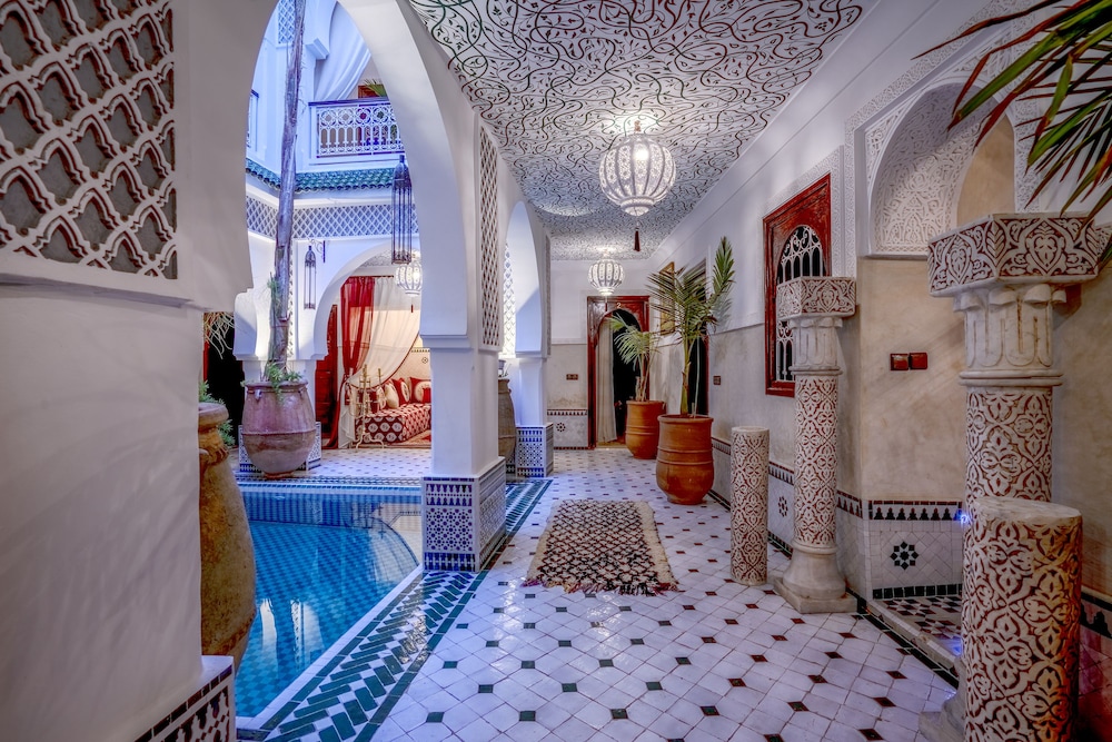 Riad Lumiere D Orient 48/73