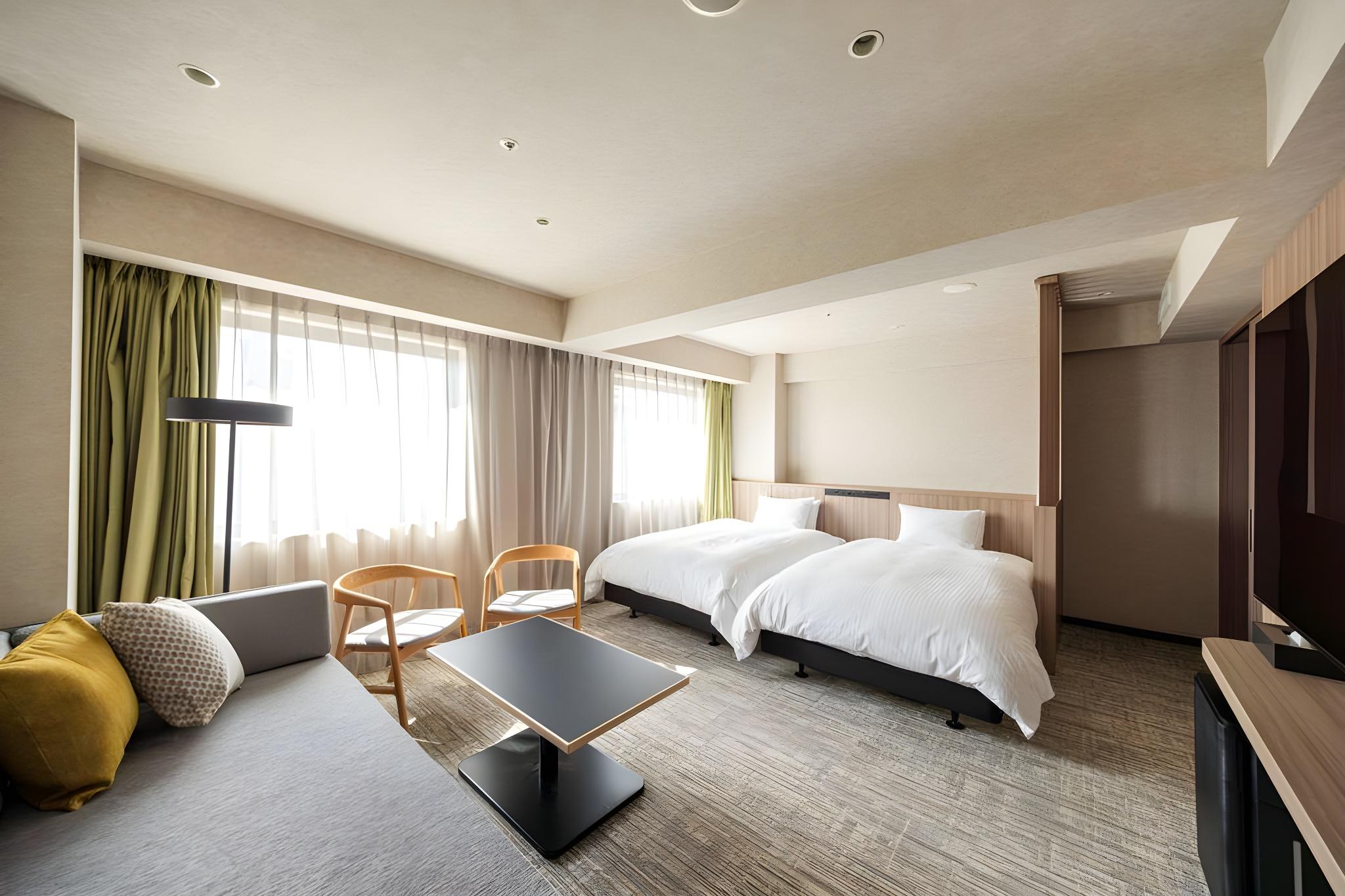 Renovated, Premium, Single, 2 Double Beds, Smoking