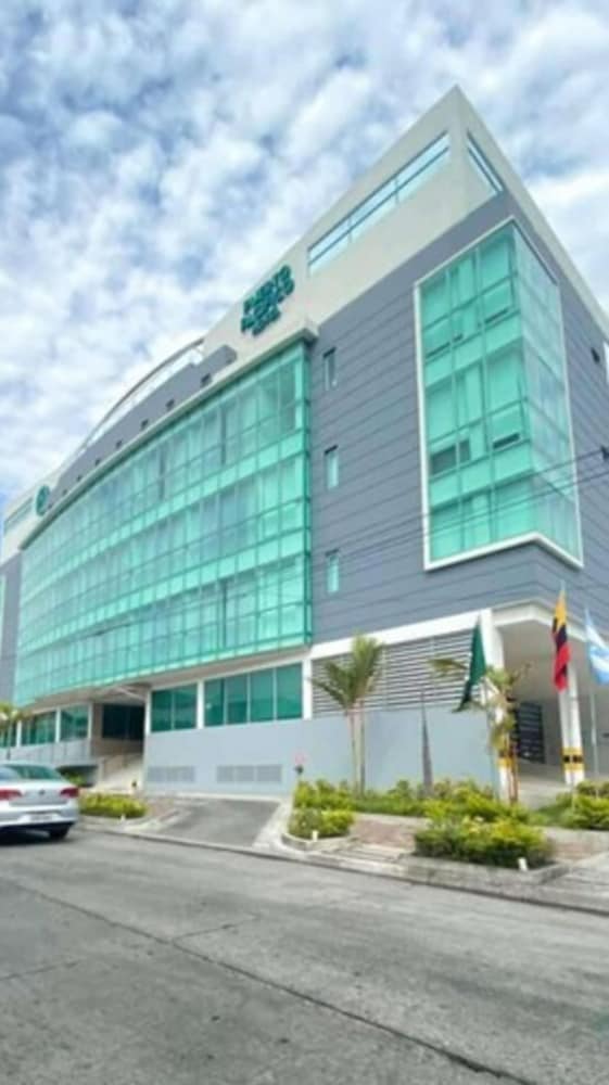 Hotel Puerto Pacifico Guayaquil Airport 3/50