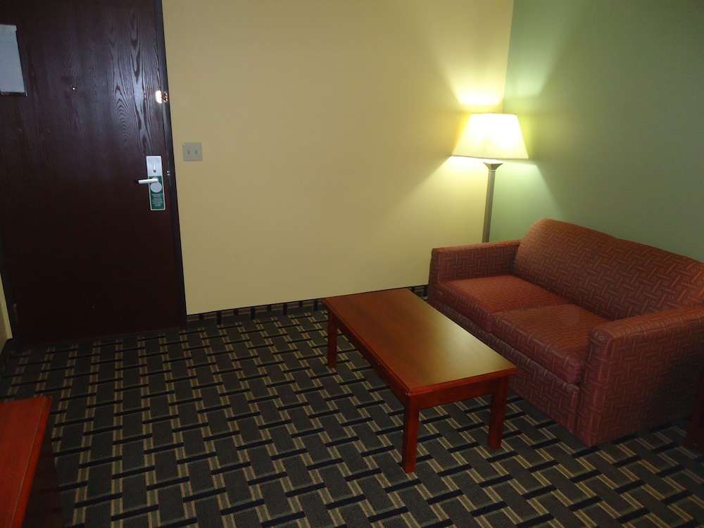 Town House Extended Stay Hotel Downtown 41/64