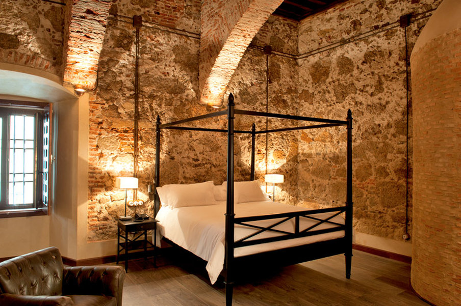Rusticae Palacio Carvajal Giron 41/63
