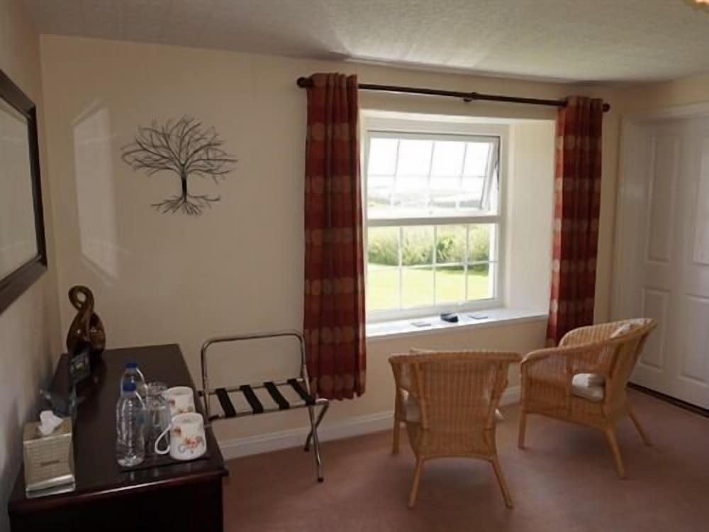 Leworthy Farmhouse 35/49