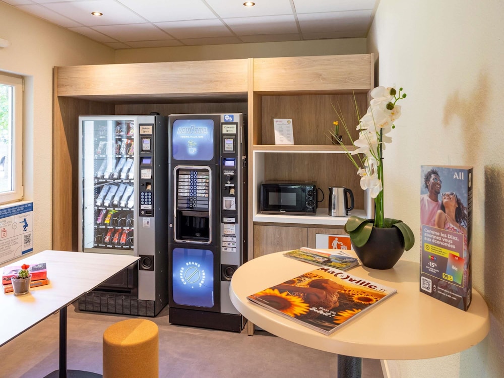 ibis budget Bourg en Bresse 30/43