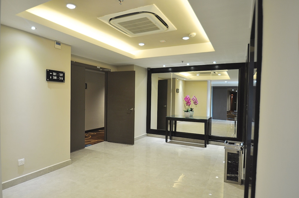 Dreamtel Kota Kinabalu 7/39