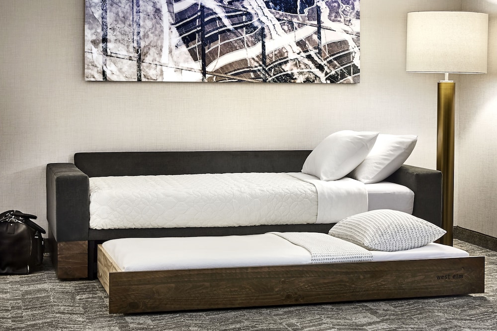 スプリングヒル スイーツ バイ マリオット チェサピーク グリーンブライアー(SPRINGHILL SUITES BY MARRIOTT CHESAPEAKE GREENBRIER) 写真5