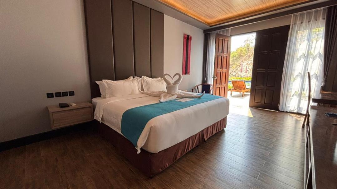 JL World Hotel Dili 7/50