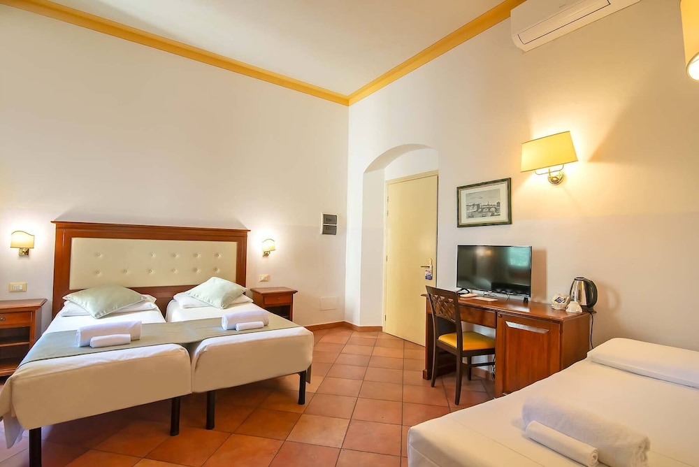 Residenza Hotel Cimabue 20/71