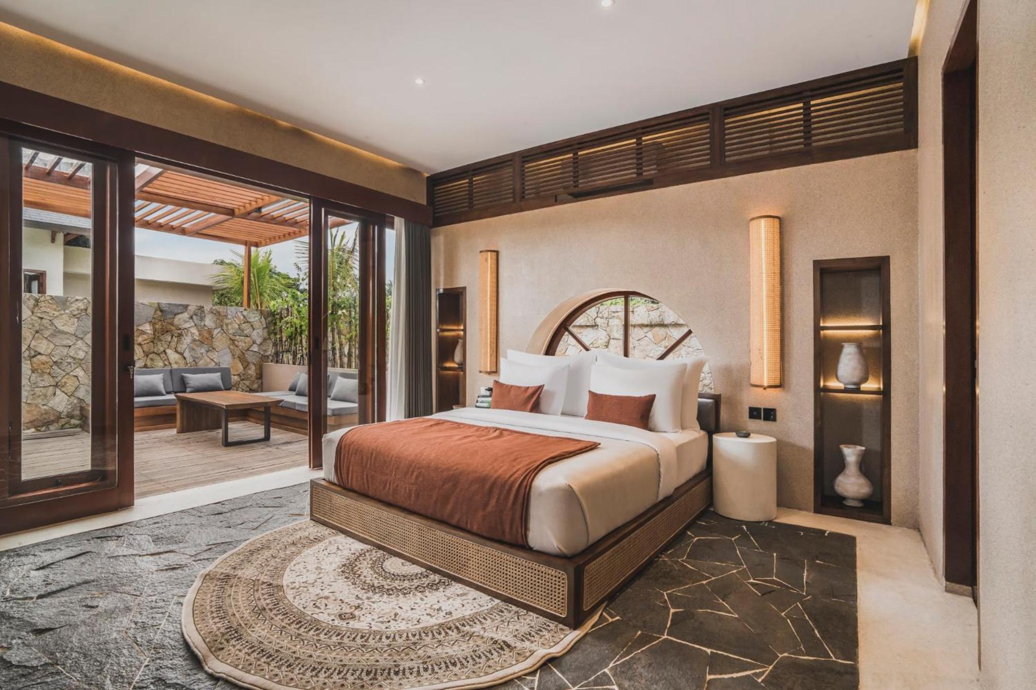 2 Bedrooms, Garden, Adult Only, Private Pool, Bathtub