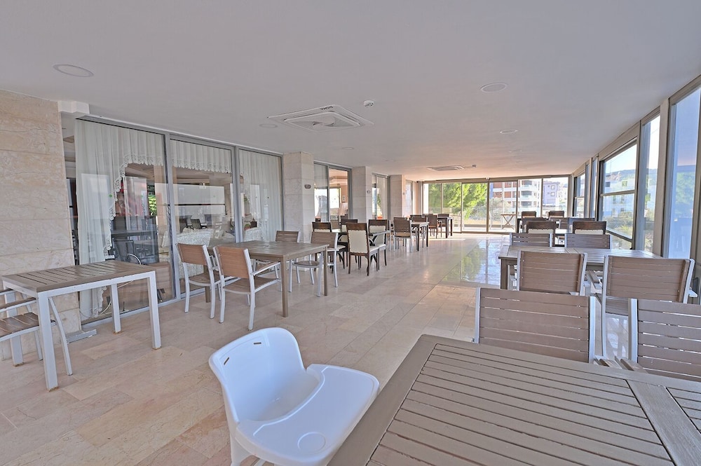 Calis Hotel 27/48