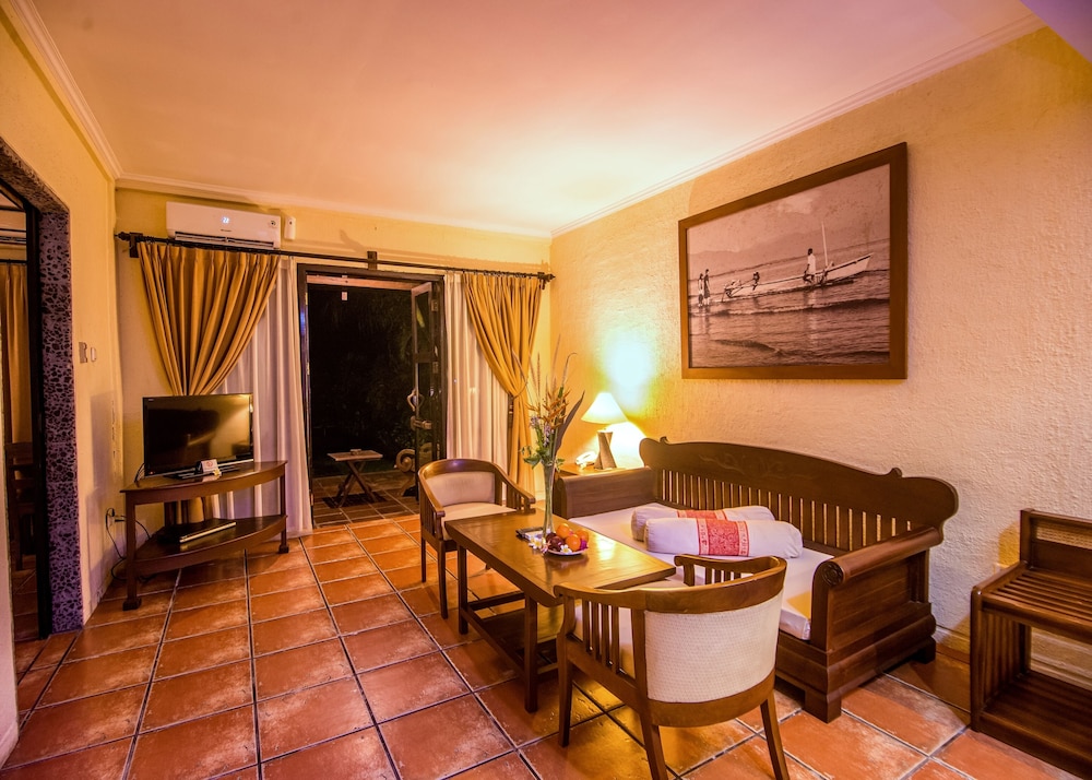 Nugraha Lovina Seaview Resort & Spa 54/69
