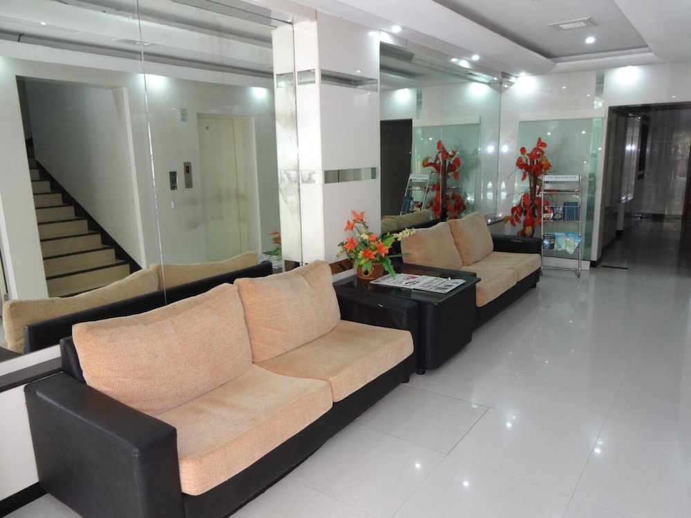 Lotus Bay View Hotel 19/25