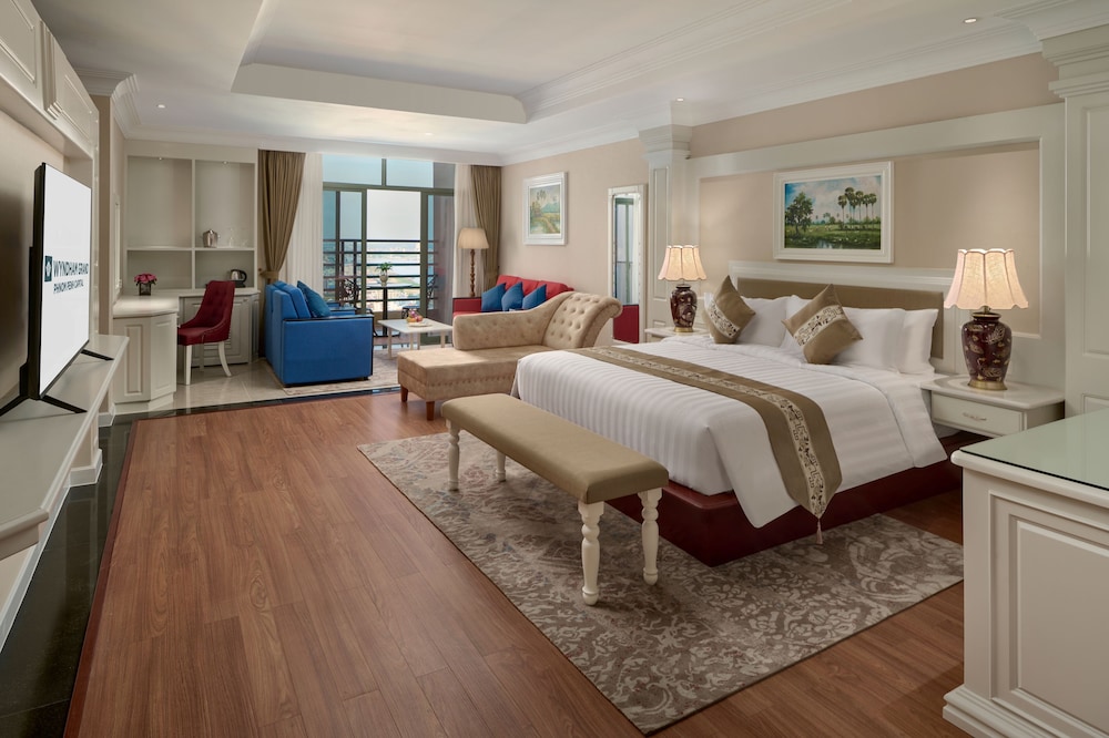 Wyndham Grand Phnom Penh Capital 27/68