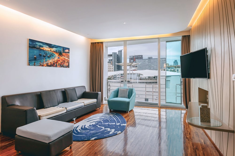Hotel Baraquda Heeton Pattaya by Compass Hospitality 31/50
