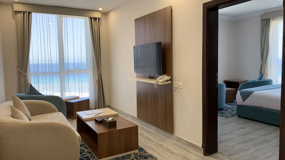 فندق سي فيو(SEAVIEW HOTEL) 63/74