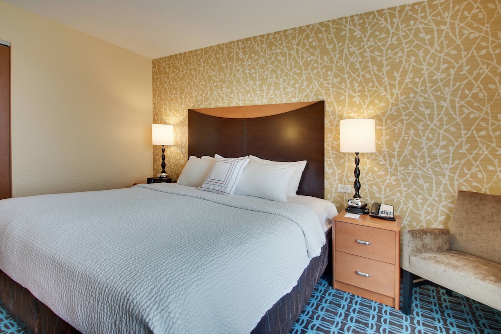Fairfield Inn Suites By Marriott Ottawa Starved Rock Area 15/46
