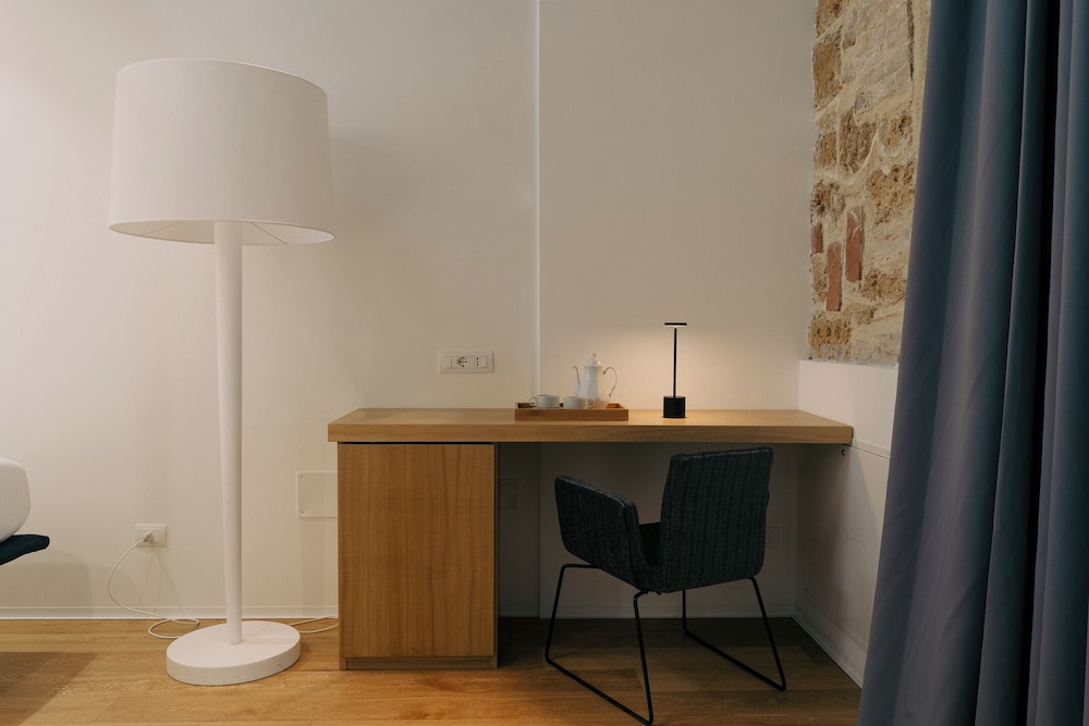 Spasimo Hotellerie 48/50