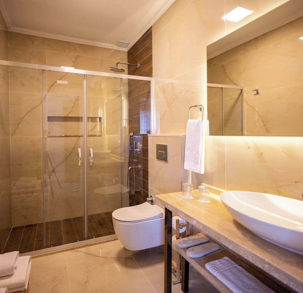 Cesmekes Butik Otel 47/50
