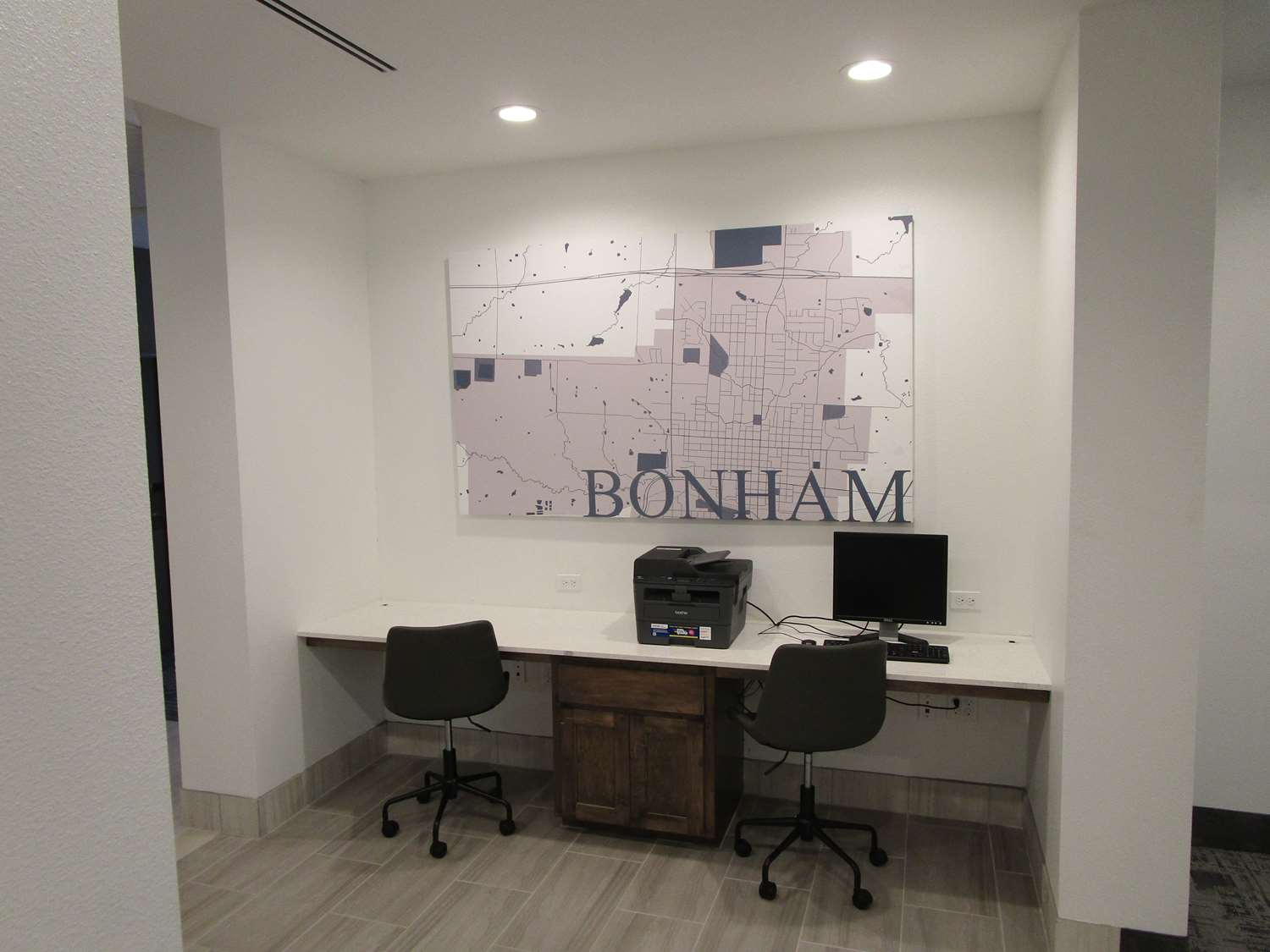 Bonham Hotel 15/20