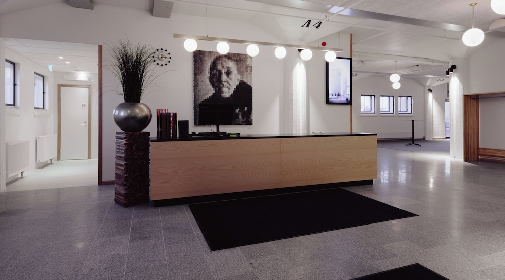 lobby