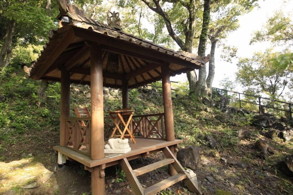 Anda Resort Izukogen 2/50