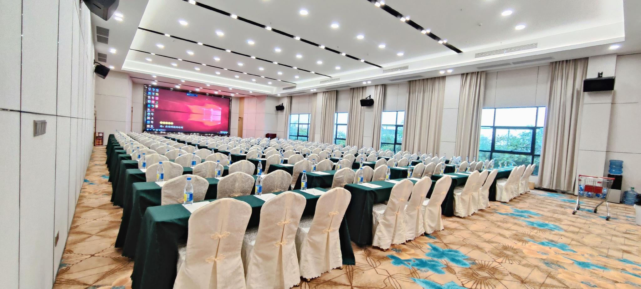 Vienna International Hotel (Guangzhou Shijing) 36/41