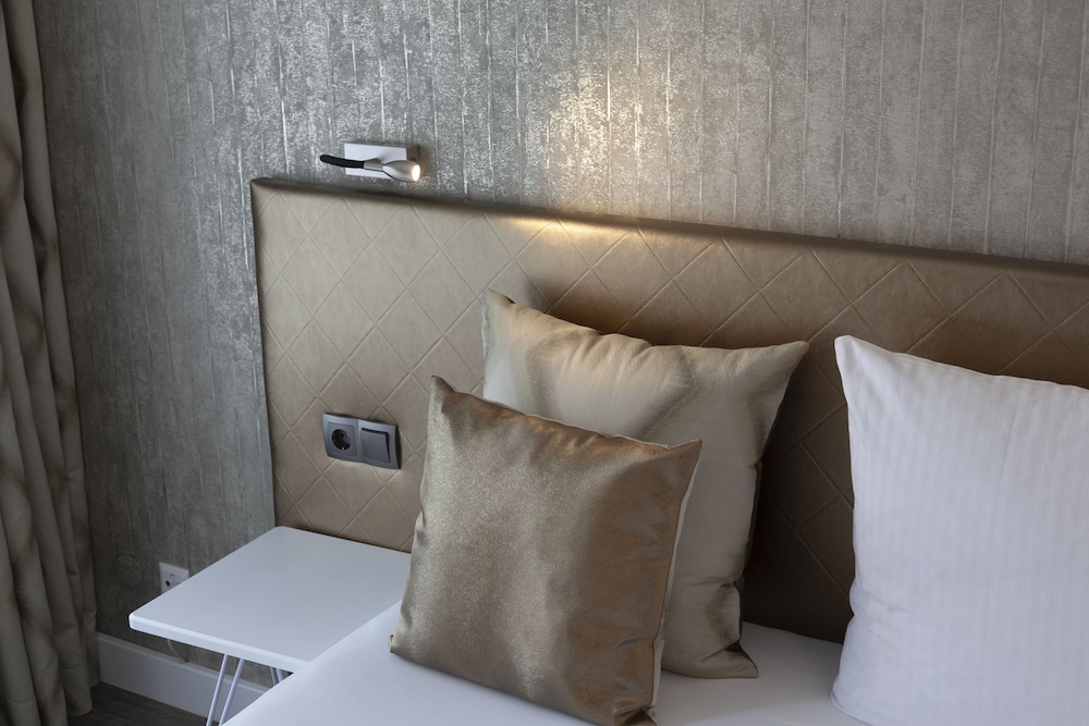 Hotel Prinz Anton 40/40