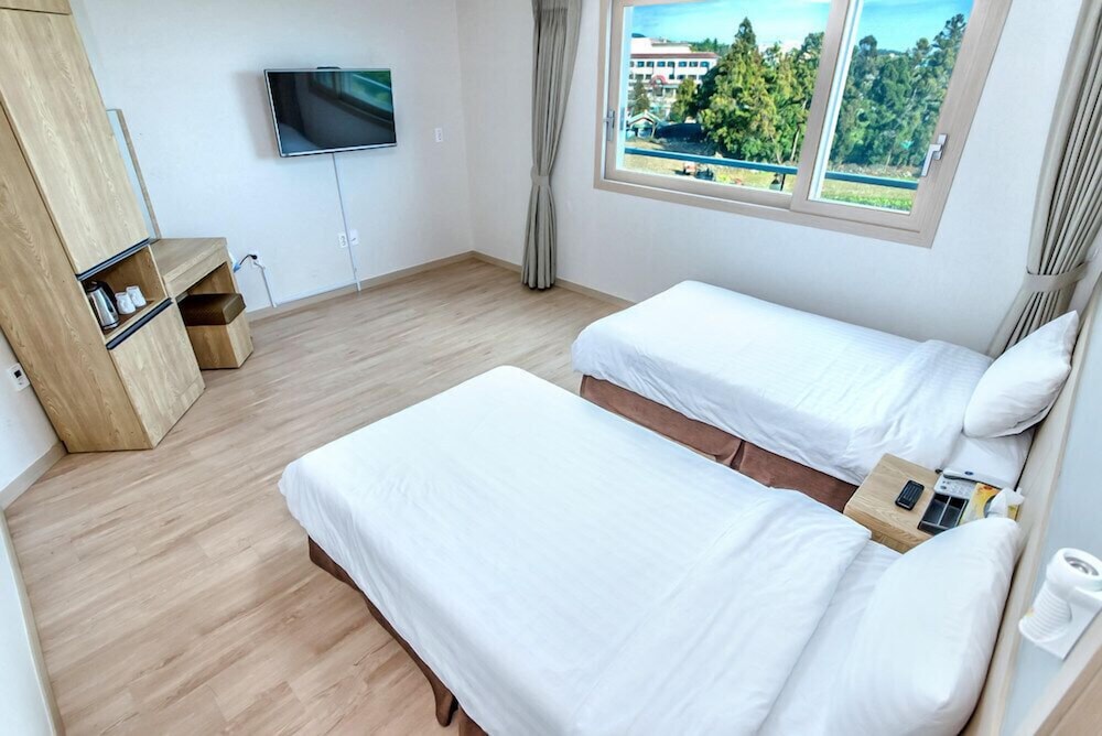 Jungmoon City Hotel 25/47