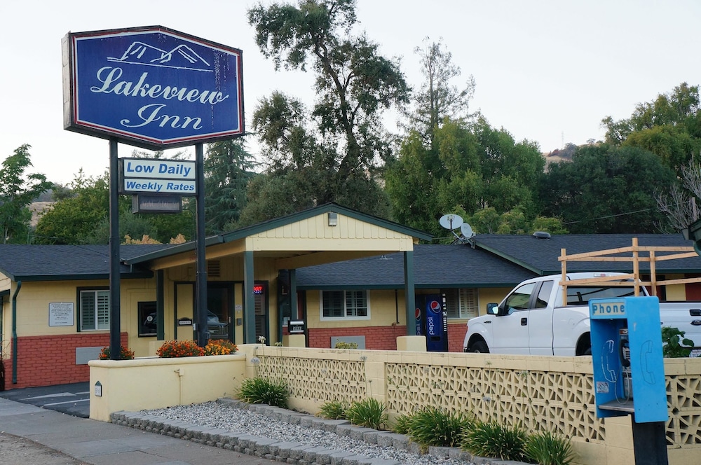 LAKEVIEW INN LUCERNE 1/66