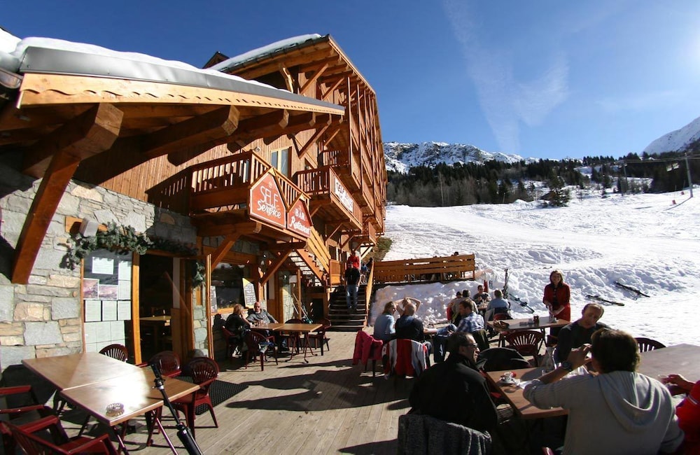 Chalet des Neiges - Oz en Oisans(Sat arr/dep only 38/50