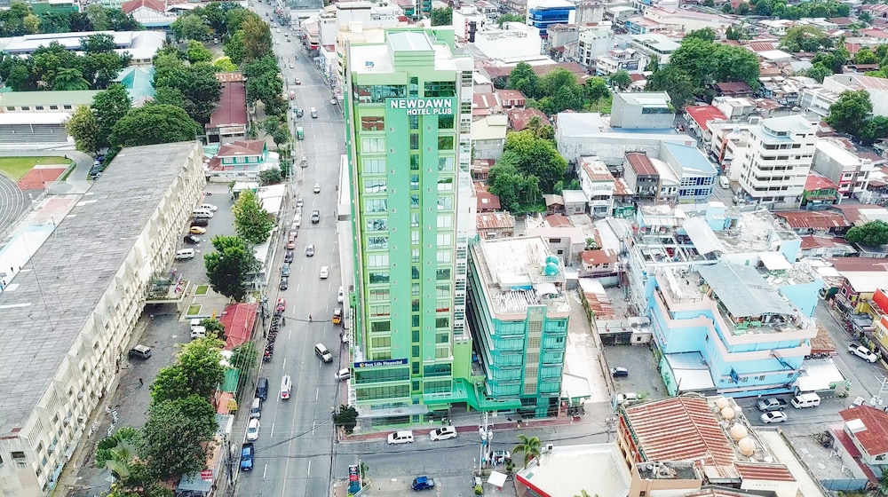 New Dawn Hotel Plus 4/79