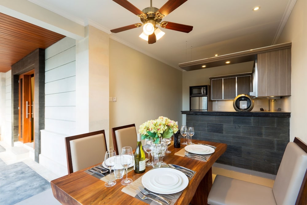 The Banyumas Suite Villa Legian 29/39