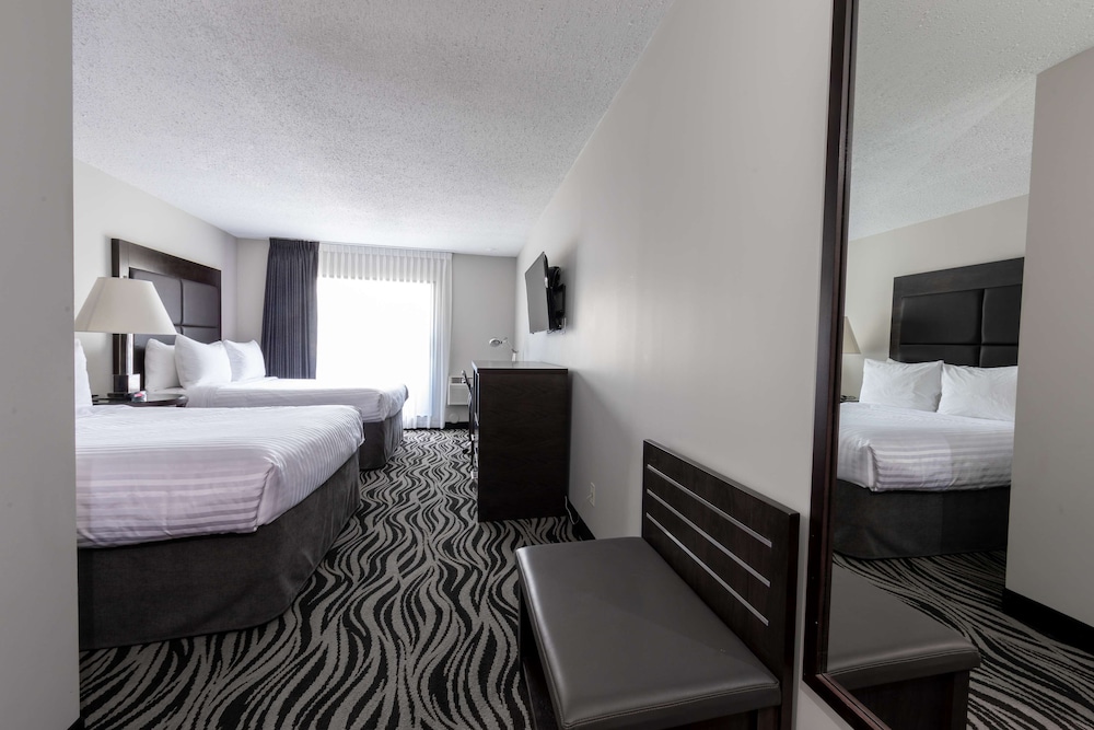 SureStay Hotel by Best Western Castlegar 15/44