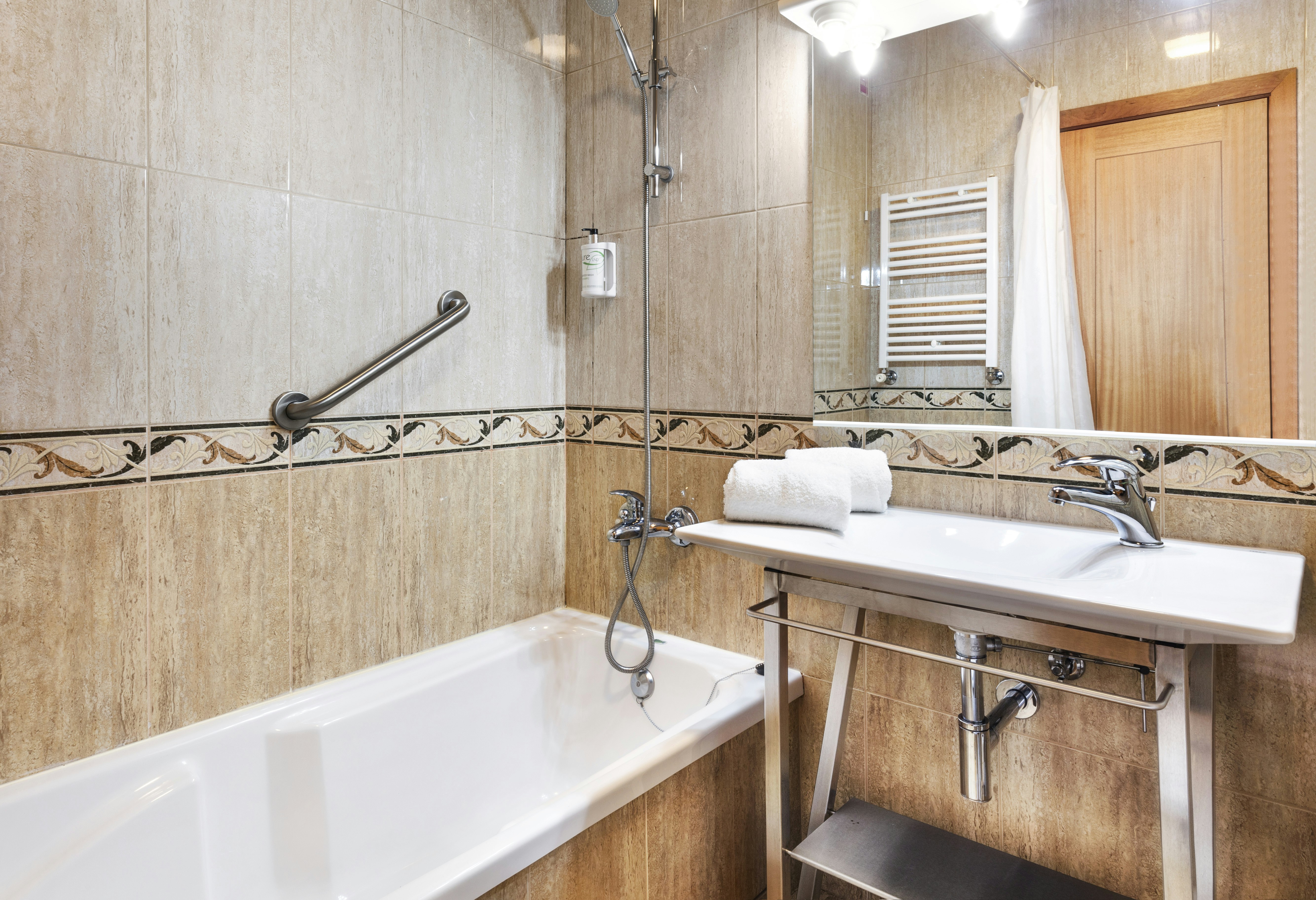 B&B HOTEL Braga Lamacaes 15/15