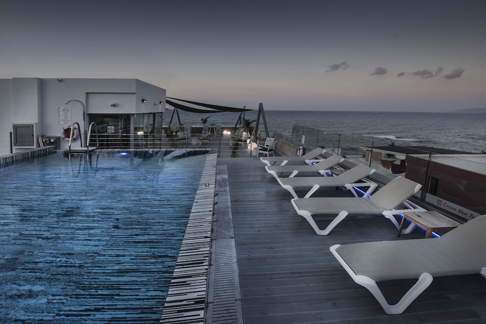 Cretan Blue Beach Hotel 49/57